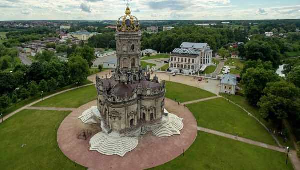 Замок в Дубравице